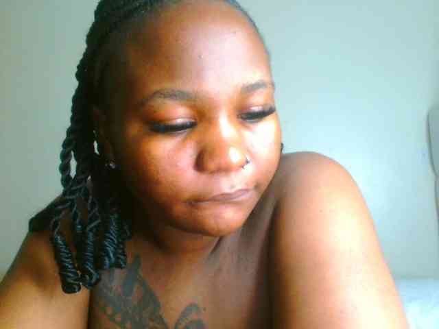 bustymelons69 webcam