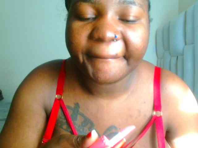 bustymelons69 webcam