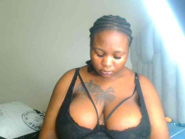 bustymelons69 webcam
