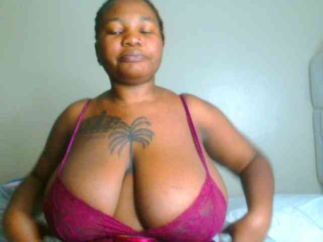 bustymelons69 webcam