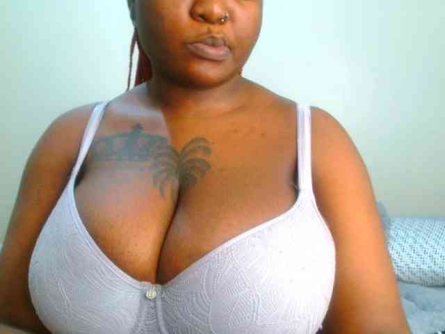 bustymelons69 webcam