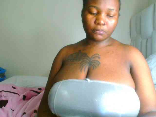 bustymelons69 webcam