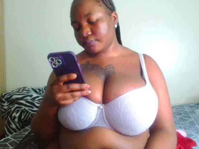 bustymelons69 webcam
