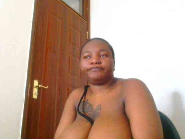 bustymelons69 webcam