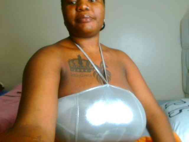 bustymelons69 webcam