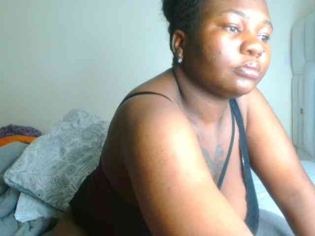 bustymelons69 webcam