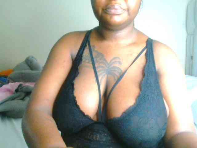 bustymelons69 webcam