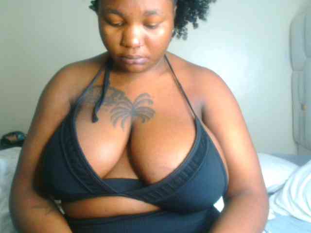 bustymelons69 webcam