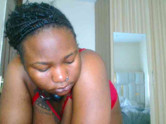 bustymelons69 webcam