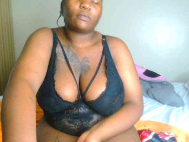 bustymelons69 webcam