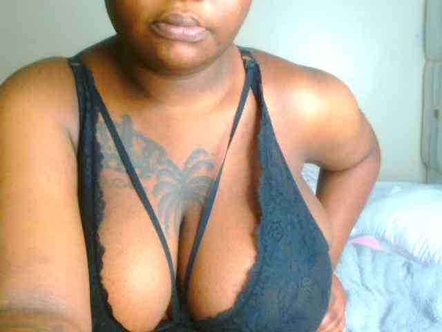 bustymelons69 webcam