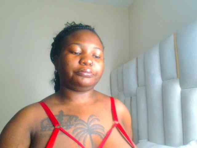 bustymelons69 webcam