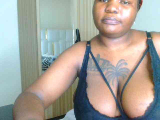 bustymelons69 webcam