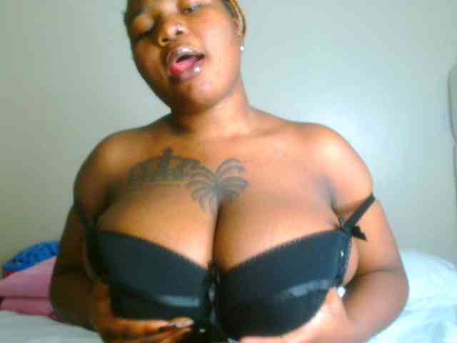 bustymelons69 webcam