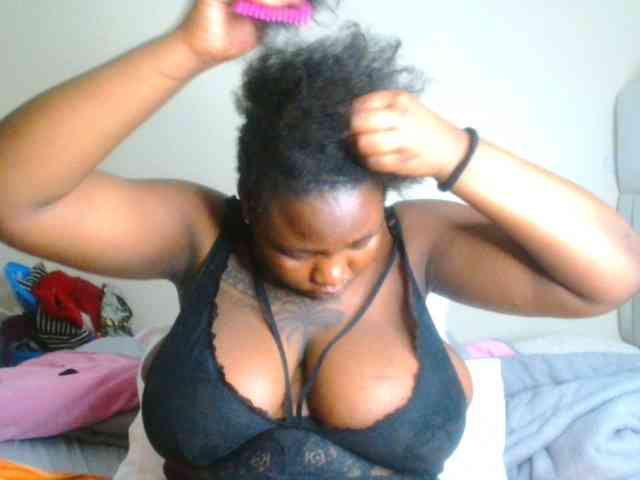 bustymelons69 webcam
