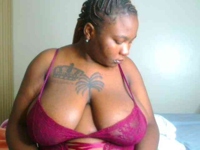 bustymelons69 webcam