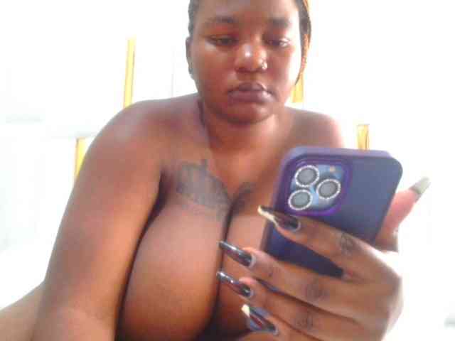 bustymelons69 webcam