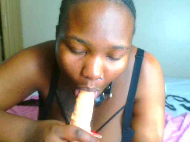 bustymelons69 webcam