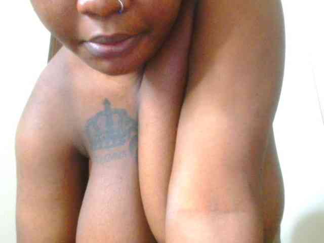 bustymelons69 webcam