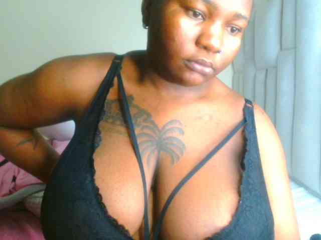 bustymelons69 webcam