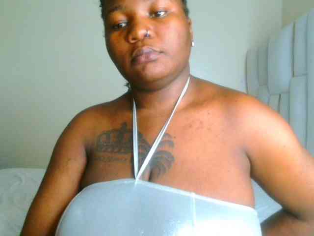 bustymelons69 webcam