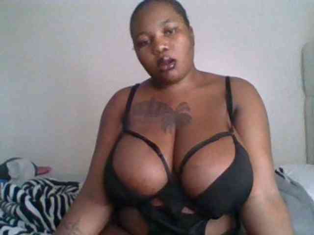 bustymelons69 webcam