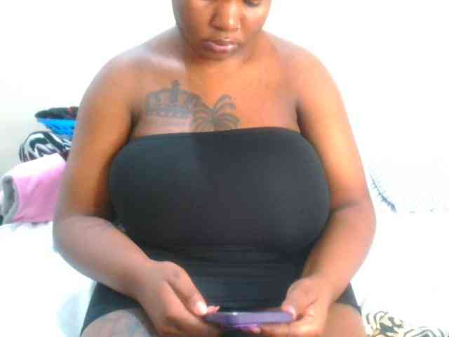 bustymelons69 webcam