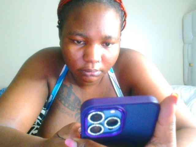 bustymelons69 webcam