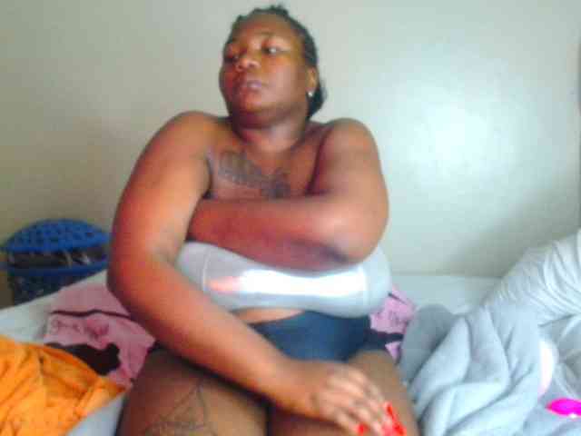 bustymelons69 webcam