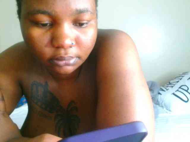bustymelons69 webcam