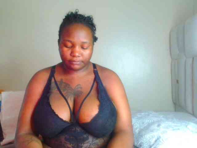 bustymelons69 webcam