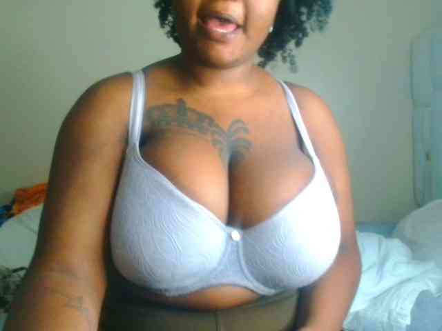 bustymelons69 webcam