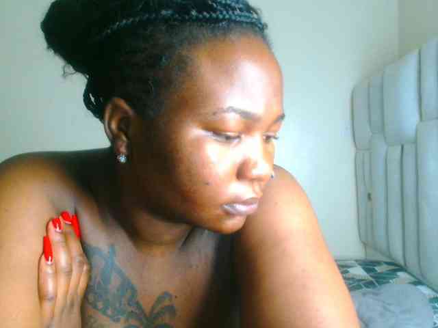 bustymelons69 webcam