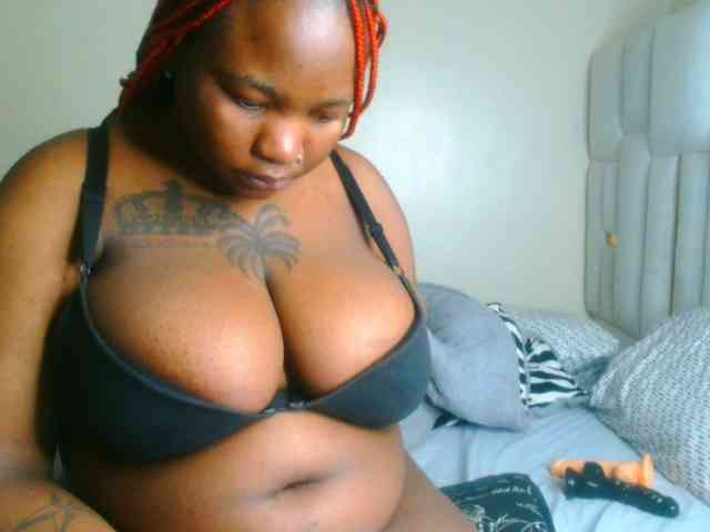 bustymelons69 webcam