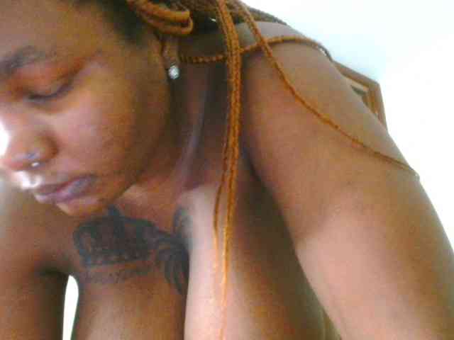 bustymelons69 webcam