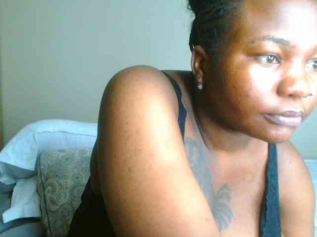 bustymelons69 webcam