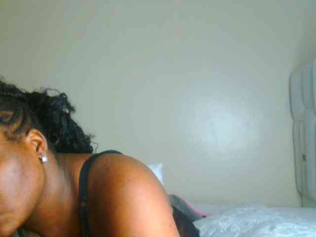 bustymelons69 webcam