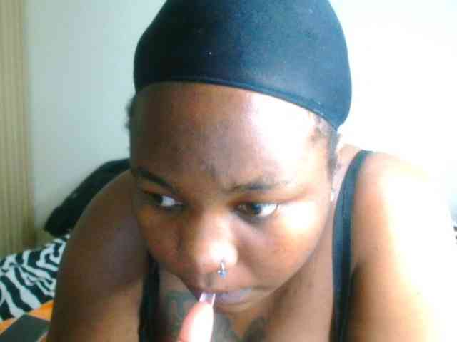 bustymelons69 webcam