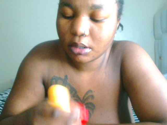 bustymelons69 webcam