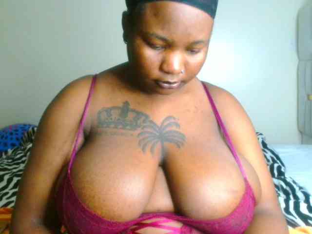 bustymelons69 webcam