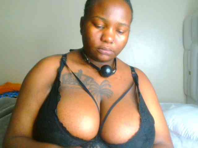 bustymelons69 webcam