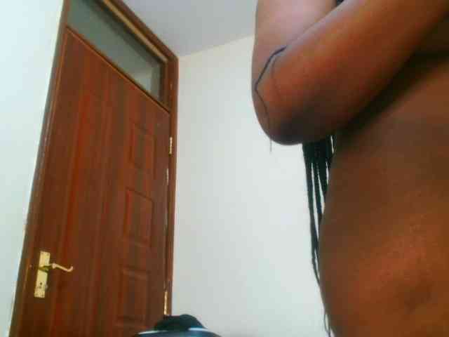 bustymelons69 webcam