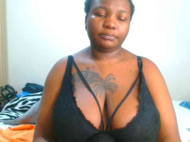 bustymelons69 webcam
