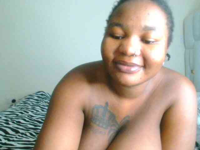 bustymelons69 webcam
