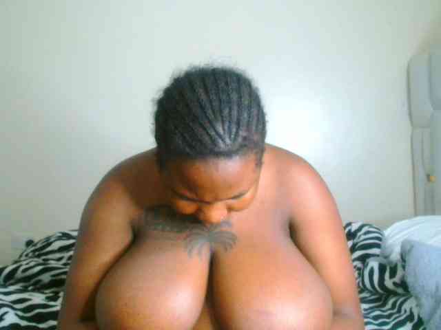 bustymelons69 webcam