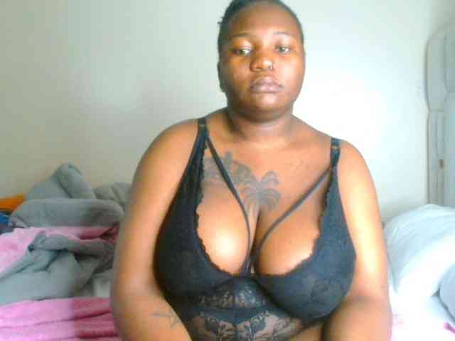 bustymelons69 webcam