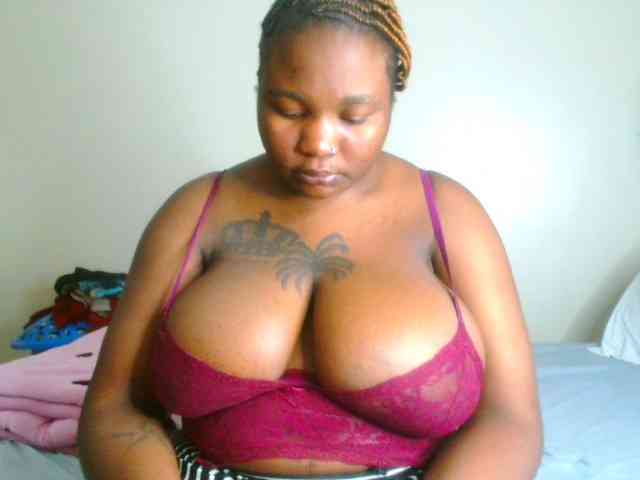 bustymelons69 webcam