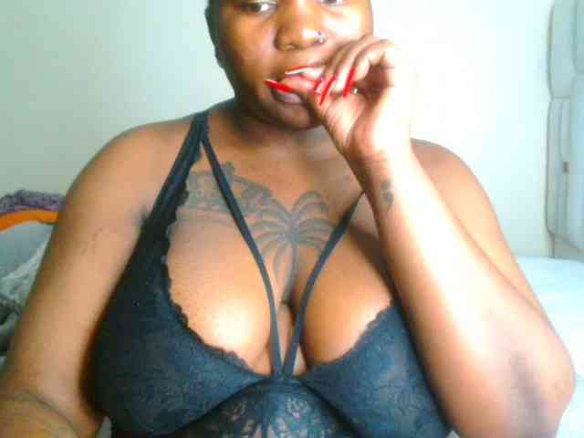 bustymelons69 webcam