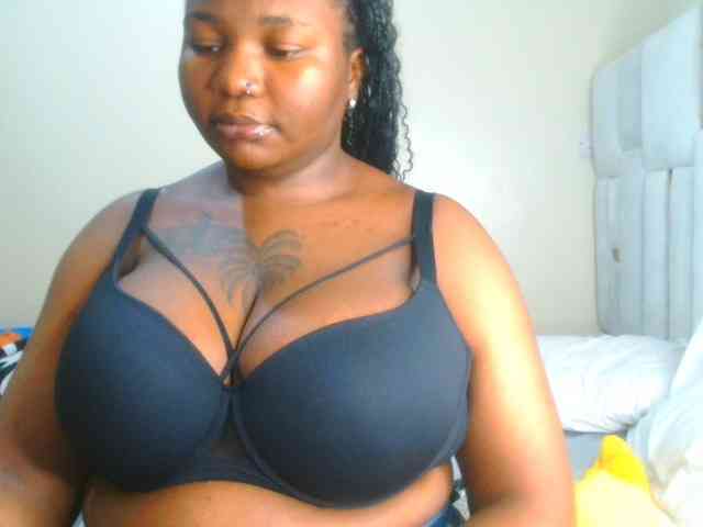 bustymelons69 webcam