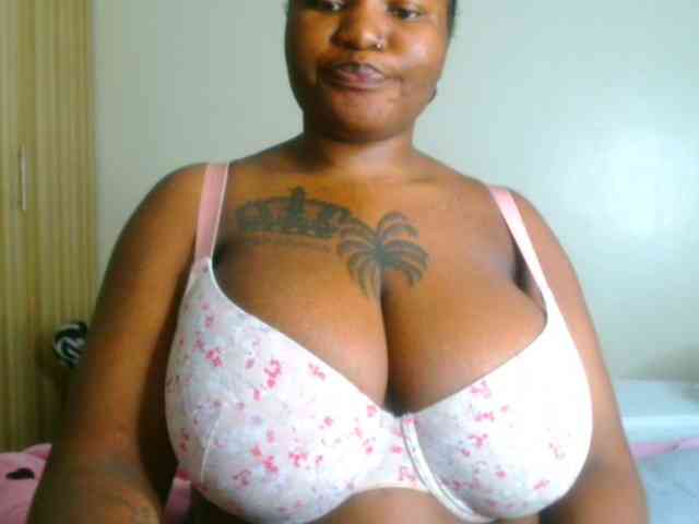 bustymelons69 webcam